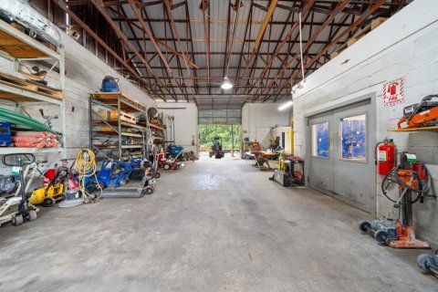 Propiedad comercial en alquiler en Belleview, Florida № 1833462 - foto 18