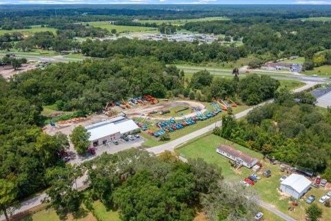 Propiedad comercial en alquiler en Belleview, Florida № 1833462 - foto 5