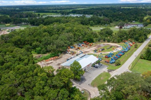 Propiedad comercial en alquiler en Belleview, Florida № 1833462 - foto 12