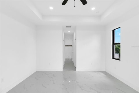 Casa en venta en Lehigh Acres, Florida, 3 dormitorios, 191.56 m2 № 2212465 - foto 28