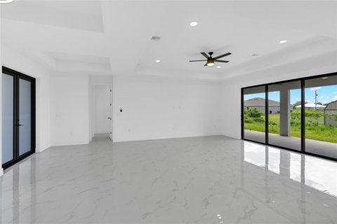 Casa en venta en Lehigh Acres, Florida, 3 dormitorios, 191.56 m2 № 2212465 - foto 15