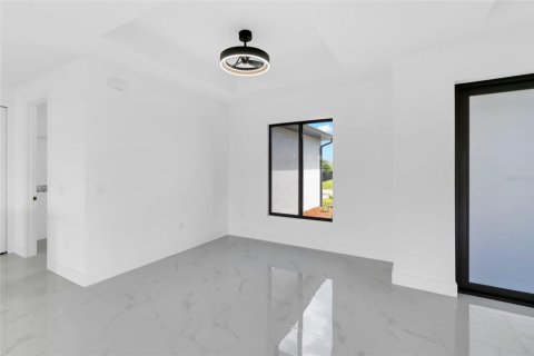 Casa en venta en Lehigh Acres, Florida, 3 dormitorios, 191.56 m2 № 2212465 - foto 18