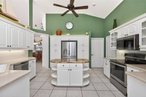 House in Rotonda, Florida 3 bedrooms, 225.29 sq.m. № 2098379 - photo 6