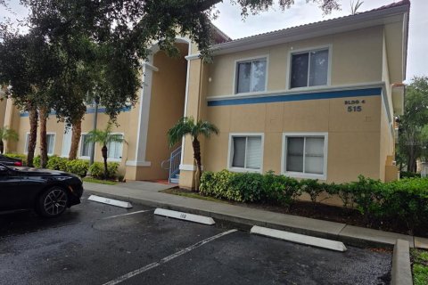 Condo in Orlando, Florida, 3 bedrooms  № 1915379 - photo 16