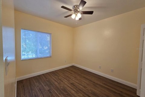 Condo in Orlando, Florida, 3 bedrooms  № 1915379 - photo 14