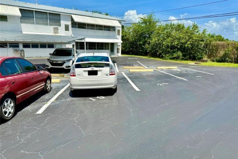 Condominio en venta en Saint Petersburg, Florida, 1 dormitorio, 54.35 m2 № 1619221 - foto 16