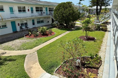 Condominio en venta en Saint Petersburg, Florida, 1 dormitorio, 54.35 m2 № 1619221 - foto 18