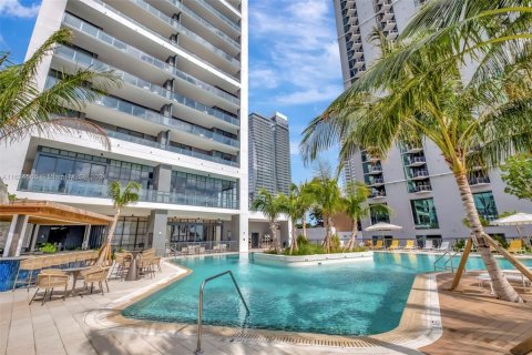 Condo in Miami, Florida, 2 bedrooms  № 1691827 - photo 23