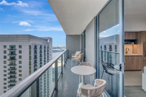 Condo in Miami, Florida, 2 bedrooms  № 1691827 - photo 16