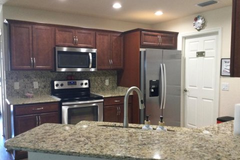 Villa ou maison à vendre à Port St. Lucie, Floride: 2 chambres, 134.8 m2 № 2087897 - photo 4