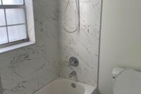Touwnhouse à louer à Jupiter, Floride: 2 chambres, 234.11 m2 № 2416085 - photo 8