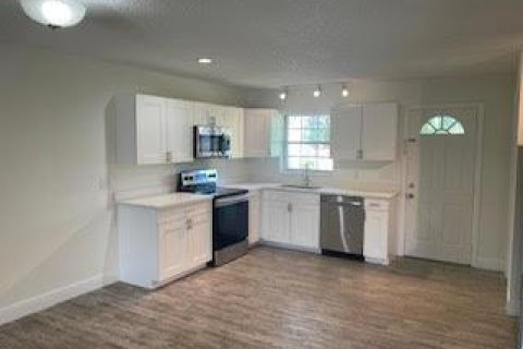 Touwnhouse à louer à Jupiter, Floride: 2 chambres, 234.11 m2 № 2416085 - photo 7
