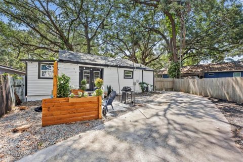 House in Tampa, Florida 2 bedrooms, 81.75 sq.m. № 1807356 - photo 14