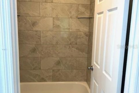 Copropriété à louer à Sarasota, Floride: 3 chambres, 117.06 m2 № 1873605 - photo 22