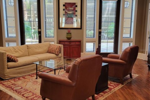 Condo in Sarasota, Florida, 2 bedrooms  № 813410 - photo 22