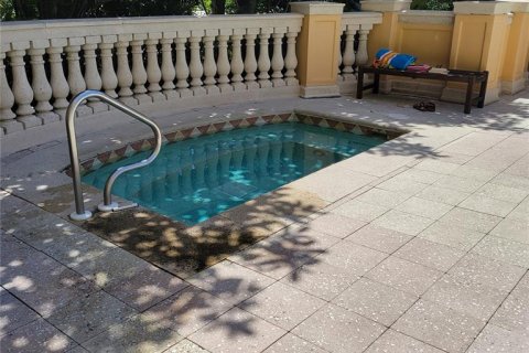 Condo in Sarasota, Florida, 2 bedrooms  № 813410 - photo 25