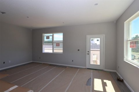 Townhouse in Winter Garden, Florida 3 bedrooms, 170.48 sq.m. № 1869032 - photo 9