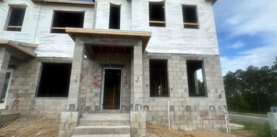 Таунхаус в Уинтер-Гарден, Флорида 9 комнат, 170.48м2 № 1869032