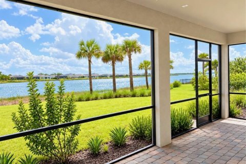 Villa ou maison à vendre à Punta Gorda, Floride: 3 chambres, 155.15 m2 № 2398708 - photo 2