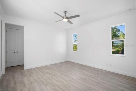 Villa ou maison à vendre à Port Charlotte, Floride: 3 chambres, 219.34 m2 № 2350325 - photo 29