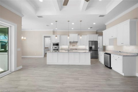 Villa ou maison à vendre à Port Charlotte, Floride: 3 chambres, 219.34 m2 № 2350325 - photo 8