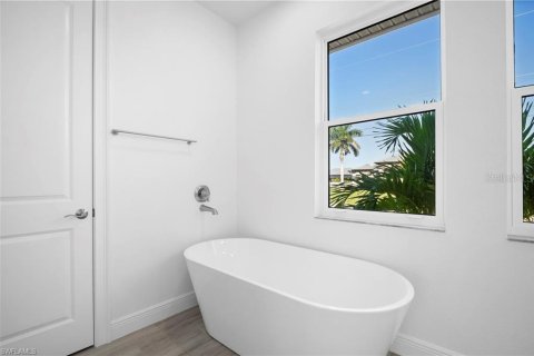 Villa ou maison à vendre à Port Charlotte, Floride: 3 chambres, 219.34 m2 № 2350325 - photo 18