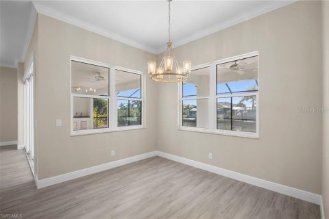 Villa ou maison à vendre à Port Charlotte, Floride: 3 chambres, 219.34 m2 № 2350325 - photo 12