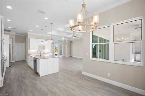 Villa ou maison à vendre à Port Charlotte, Floride: 3 chambres, 219.34 m2 № 2350325 - photo 9