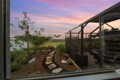 Villa ou maison à vendre à Punta Gorda, Floride: 2 chambres, 179.86 m2 № 2102062 - photo 26