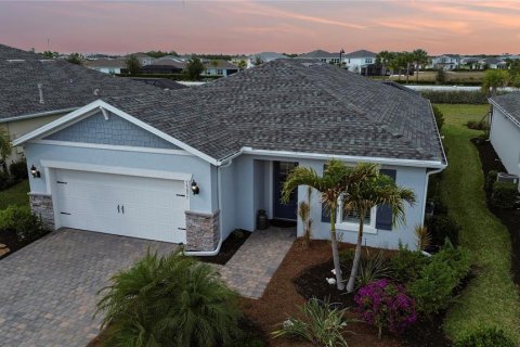 Villa ou maison à vendre à Punta Gorda, Floride: 2 chambres, 179.86 m2 № 2102062 - photo 2