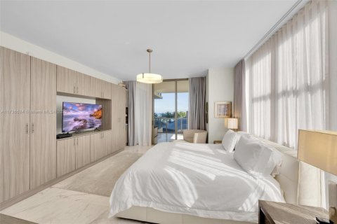 Condo in Bal Harbour, Florida, 2 bedrooms  № 1811157 - photo 28