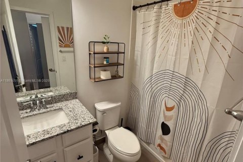 Townhouse in Homestead, Florida 3 bedrooms, 142.14 sq.m. № 1892273 - photo 6