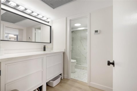 Copropriété à vendre à Hallandale Beach, Floride: 1 chambre, 78.97 m2 № 2261860 - photo 26