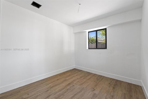 Villa ou maison à vendre à West Park, Floride: 4 chambres, 94.85 m2 № 1994684 - photo 10