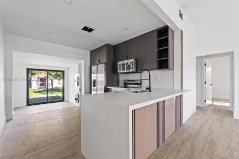 Villa ou maison à vendre à West Park, Floride: 4 chambres, 94.85 m2 № 1994684 - photo 8