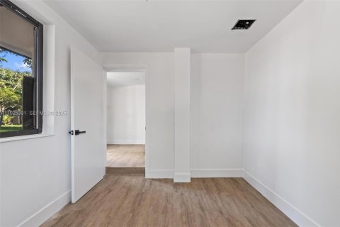 Villa ou maison à vendre à West Park, Floride: 4 chambres, 94.85 m2 № 1994684 - photo 11