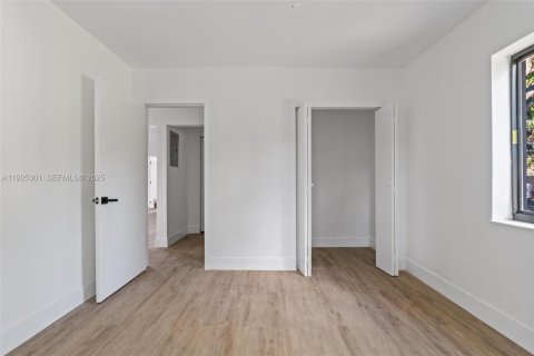 Villa ou maison à vendre à West Park, Floride: 4 chambres, 94.85 m2 № 1994684 - photo 17