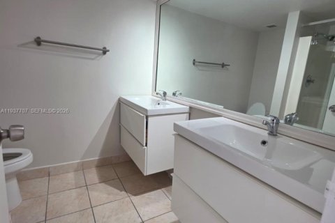 Снять в аренду кондоминиум в Норт-Майами, Флорида 2 спальни, 99.41м2, № 2004920 - фото 22