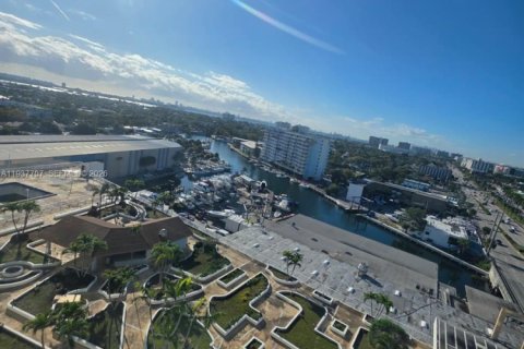 Снять в аренду кондоминиум в Норт-Майами, Флорида 2 спальни, 99.41м2, № 2004920 - фото 28