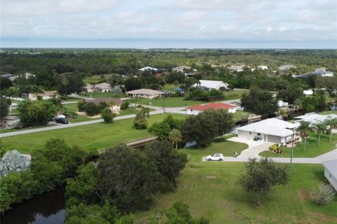 Terreno en venta en Punta Gorda, Florida № 1901608 - foto 6