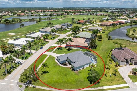 Casa en venta en Punta Gorda, Florida, 3 dormitorios, 214.23 m2 № 1869793 - foto 4