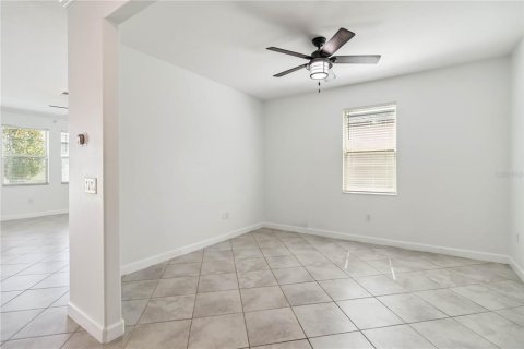 House in BELMONT in Ruskin, Florida 4 bedrooms, 265.61 sq.m. № 1827632 - photo 20
