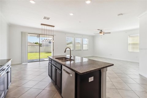 House in BELMONT in Ruskin, Florida 4 bedrooms, 265.61 sq.m. № 1827632 - photo 15