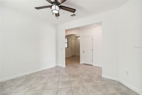 House in BELMONT in Ruskin, Florida 4 bedrooms, 265.61 sq.m. № 1827632 - photo 22