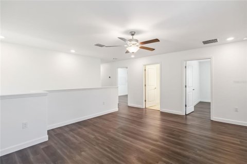 House in BELMONT in Ruskin, Florida 4 bedrooms, 265.61 sq.m. № 1827632 - photo 25