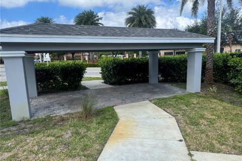 Adosado en venta en West Palm Beach, Florida, 3 dormitorios, 139.35 m2 № 2195321 - foto 17