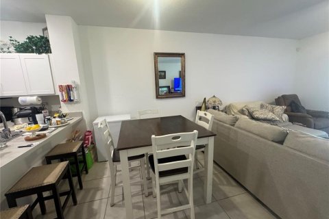 Adosado en venta en West Palm Beach, Florida, 3 dormitorios, 139.35 m2 № 2195321 - foto 5