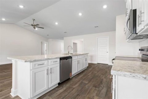 Casa en venta en Palm Coast, Florida, 4 dormitorios, 196.67 m2 № 1816889 - foto 11