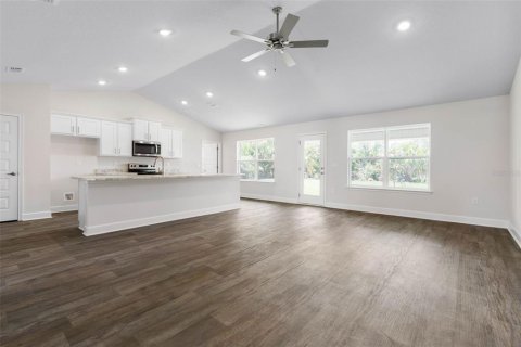 Casa en venta en Palm Coast, Florida, 4 dormitorios, 196.67 m2 № 1816889 - foto 4