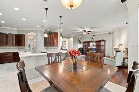 Casa en venta en Plant City, Florida, 4 dormitorios, 200.67 m2 № 2416552 - foto 3